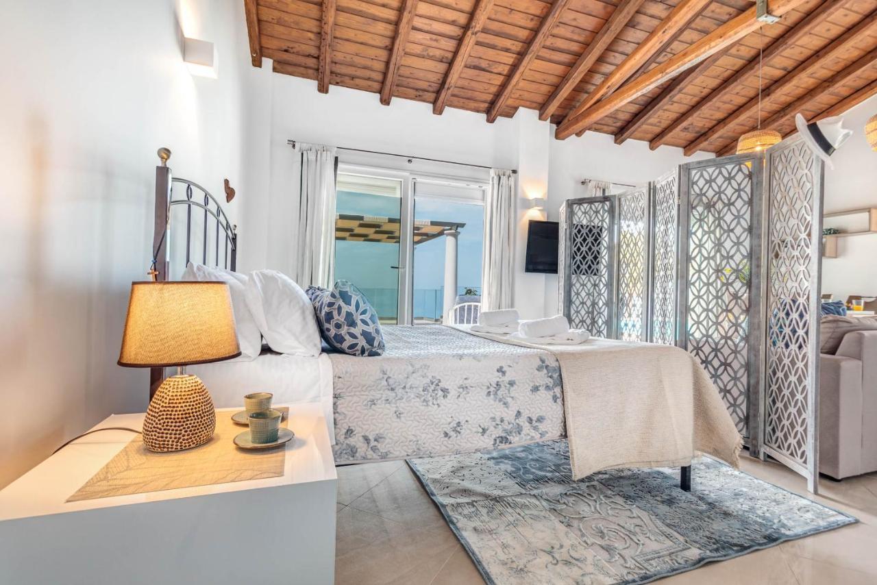 Ocean View - Luxury Villa Nefeli Kontogialos Екстериор снимка