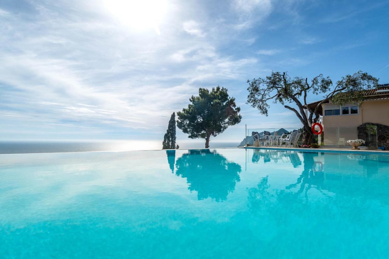 Ocean View - Luxury Villa Nefeli Kontogialos Екстериор снимка